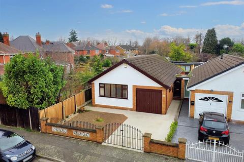 2 bedroom detached bungalow for sale, Manchester Street, Long Eaton