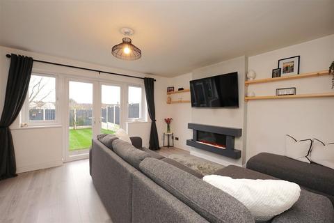 13 Bewley Steps, Barrow-in-furness, LA13 9DU