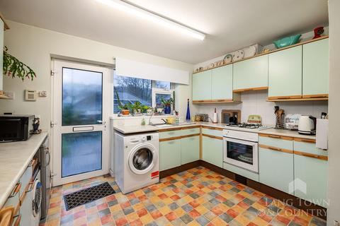 2 bedroom semi-detached bungalow for sale, Laira Park Crescent, Plymouth PL4