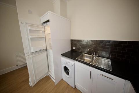 2 bedroom flat to rent, High Street, Arbroath, Angus