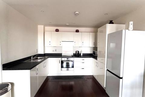 2 bedroom flat for sale, Salisbury Road,  Southall, UB2