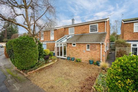 3 bedroom detached house for sale, The Gables, Aylesbury HP17