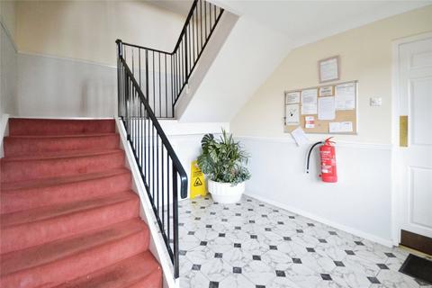 1 bedroom apartment for sale, Undercliff Road West, Felixstowe, Suffolk