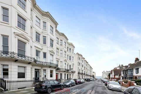 2 bedroom flat for sale, Holland Road, Hove