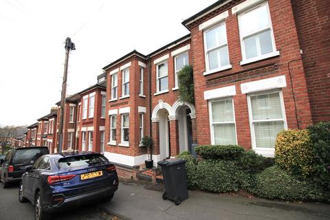 4 bedroom terraced house to rent, Chalk Hill Road, Norwich NR1