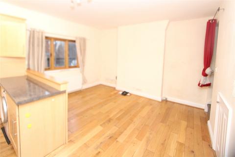 2 bedroom flat to rent, Sole Street, Gravesend DA12