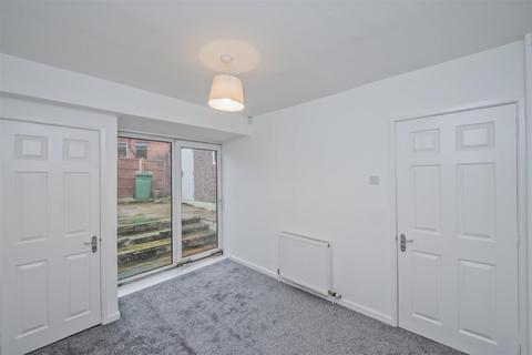 3 bedroom link detached house for sale, Whitehall Road, Wortley, Leeds