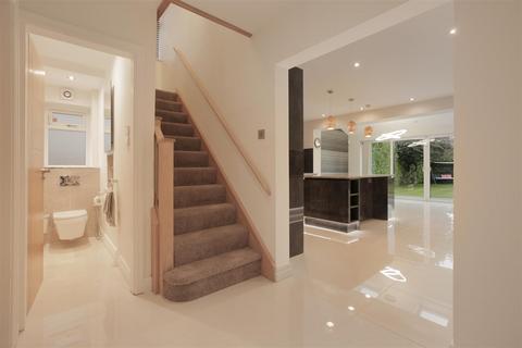 4 bedroom detached house for sale, Melrose Crescent, Hale Barns