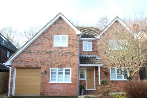 4 bedroom detached house for sale, Old Priory Close, Hamble, Southampton, Hampshire, SO31