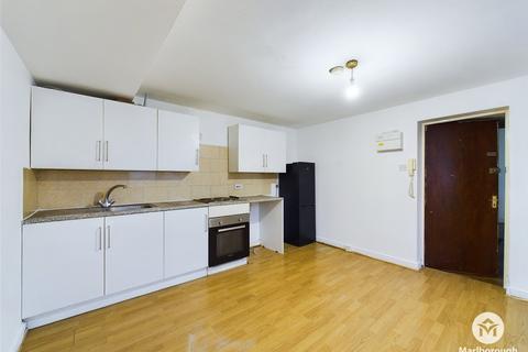 1 bedroom property to rent, High Road Leytonstone, London, E11