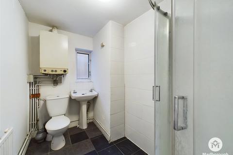 1 bedroom property to rent, High Road Leytonstone, London, E11