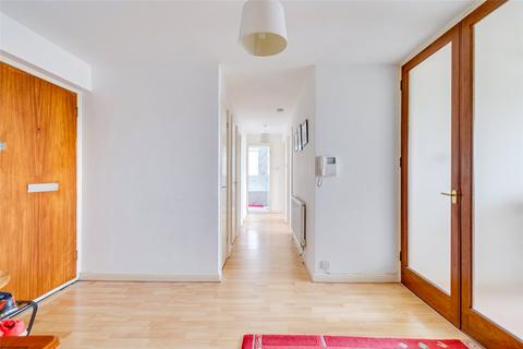 2 bedroom apartment for sale, Gipsy Lane, London, SW15