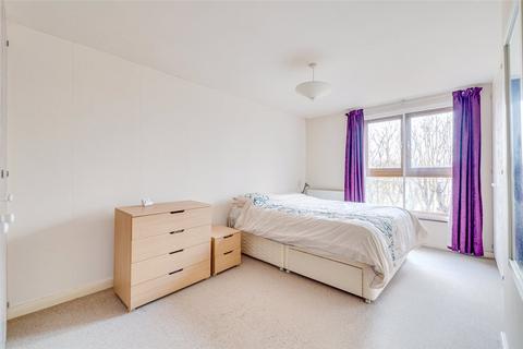 2 bedroom apartment for sale, Gipsy Lane, London, SW15