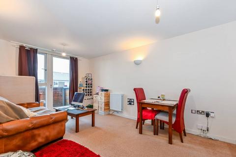 1 bedroom flat for sale, Wenlock Street, Islington, London, N1