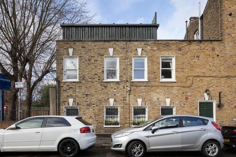 3 bedroom apartment for sale, Grove Lane, Camberwell, SE5