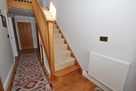 undefined, Llangain, Carmarthen