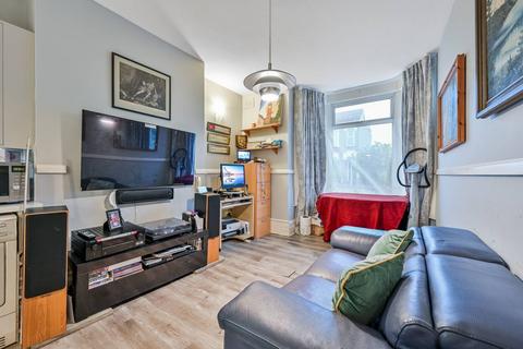 2 bedroom flat for sale, George Lane, Lewisham, London, SE13