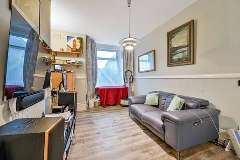 2 bedroom flat for sale, George Lane, Lewisham, London, SE13