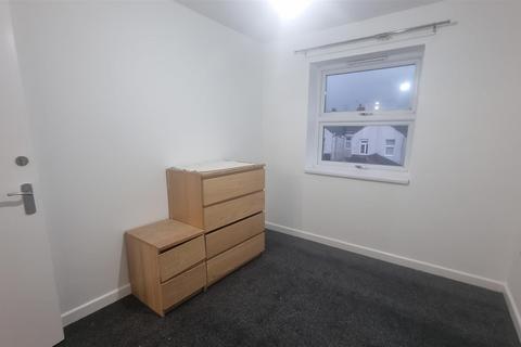 2 bedroom apartment to rent, Cambridge Street, Coventry, CV1 5HW