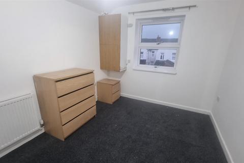 2 bedroom apartment to rent, Cambridge Street, Coventry, CV1 5HW