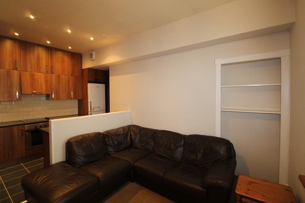 Kitchen/Living room