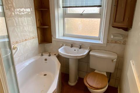 1 bedroom terraced house for sale, Bradford Road, Batley, WF17