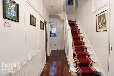 5 bedroom end of terrace house for sale, Westwood Park, London