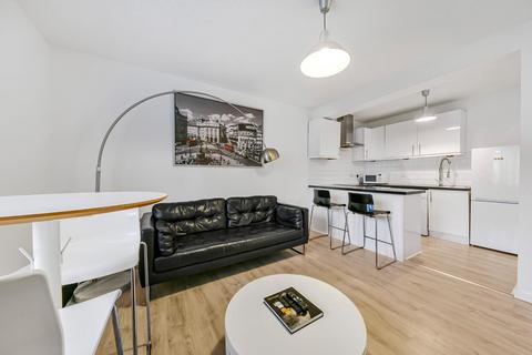 1 bedroom flat for sale, South Grove, London N15