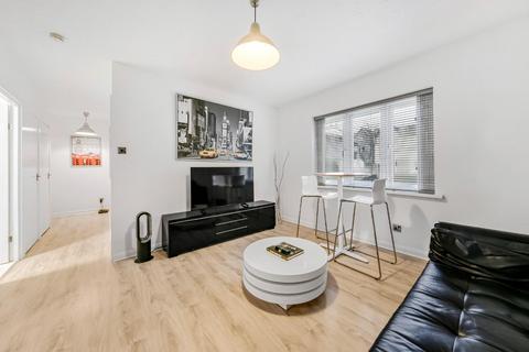 1 bedroom flat for sale, South Grove, London N15