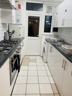 1 bedroom house of multiple occupation to rent, Rectory Road, Southall UB2