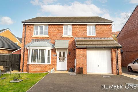 4 bedroom detached house for sale, Hurricane Way, Rogerstone, NP10