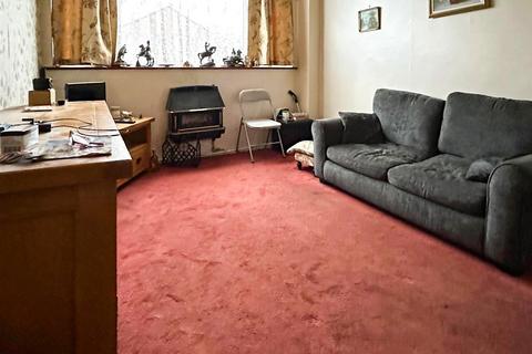 2 bedroom maisonette for sale, Bell Green Road, Coventry  * VACANT / NO UPWARD CHAIN *