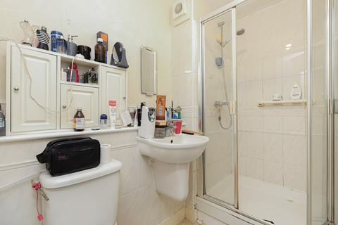 2 bedroom apartment for sale, Brook Square, Woolwich SE18