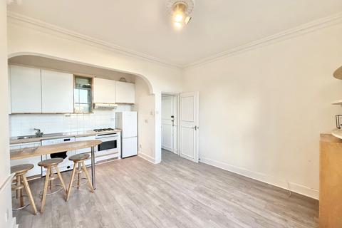 2 bedroom flat to rent, 47 Chippenham Road, London W9