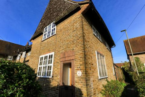 2 bedroom semi-detached house for sale, Asmuns Place, London NW11