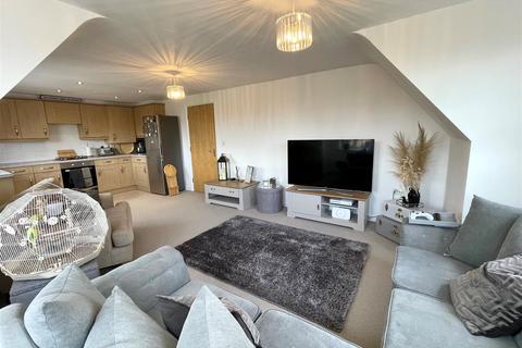 2 bedroom apartment for sale, Summer Drive, Sandbach