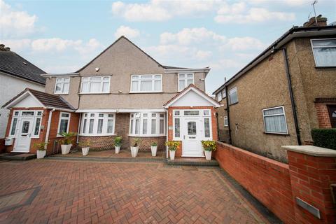 3 bedroom semi-detached house to rent, Milford Road, Middlesex UB1