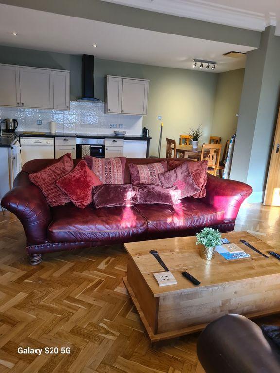 Lounge/kitchen