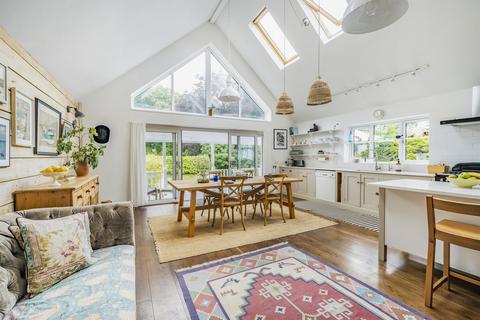 Churston Harcombe Road, Raymonds Hill, Axminster, EX13 5TB