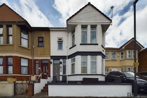 4 bedroom semi-detached house for sale, Dorset Road, Bristol BS15