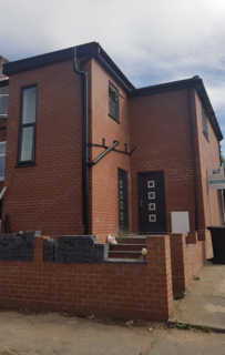 2 bedroom apartment to rent, Butterstile Lane, Prestwich M25