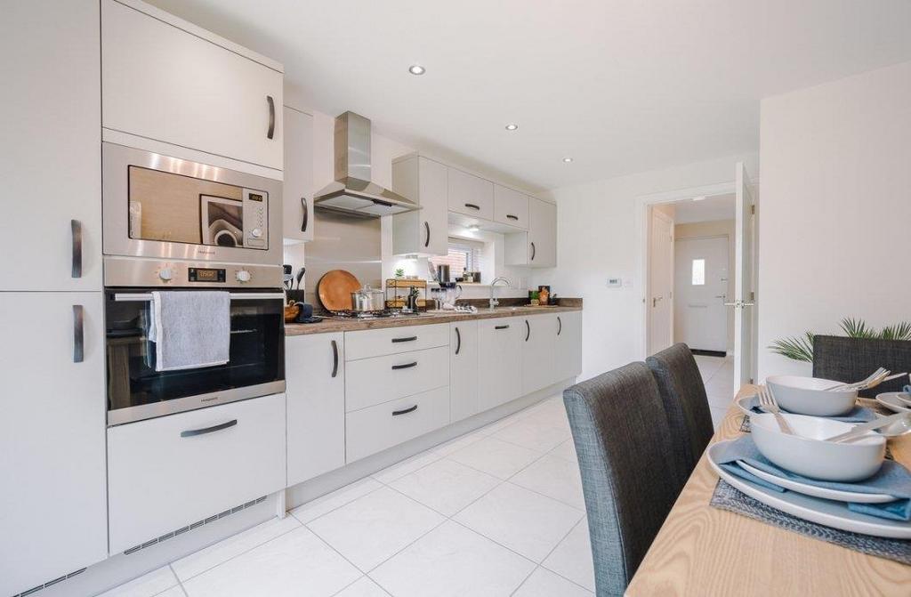 The sheldon st catherines gardens kitchen 2 1 (1).