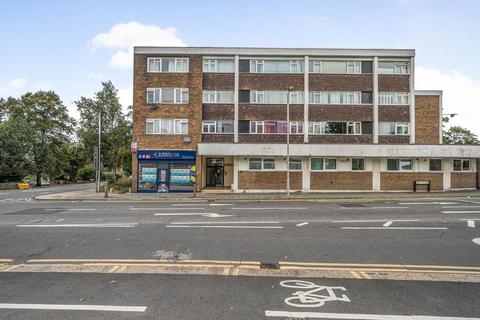 1 bedroom flat for sale, St. Mark's Hill, Surbiton, Greater London, KT6 4LU