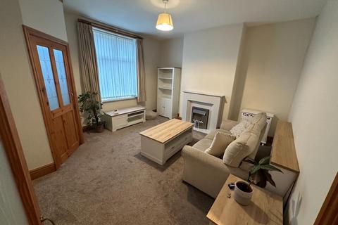 2 bedroom terraced house to rent, Ann Street, Barrowford, Nelson