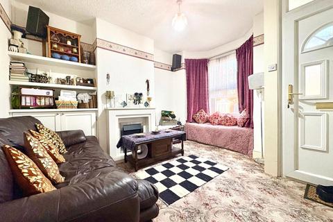 2 bedroom terraced house for sale, Shaftesbury Road, Reading, Berkshire, RG30