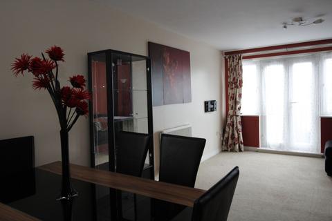 2 bedroom apartment for sale, Capstan Drive, Rainham RM13