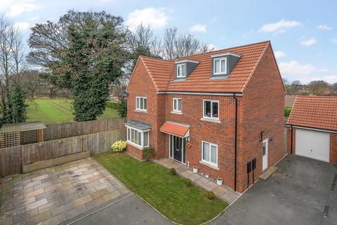 5 bedroom detached house for sale, Oak Close, Boroughbridge, York, North Yorkshire, YO51