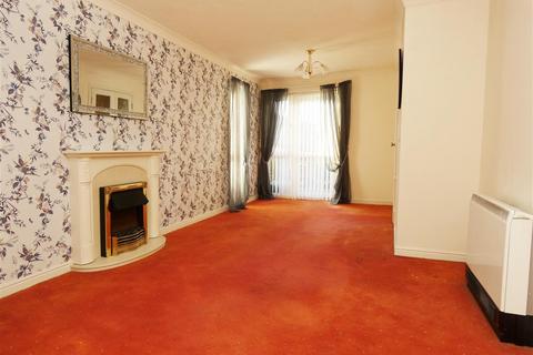 1 bedroom apartment for sale, Roby Court, Huyton, Liverpool