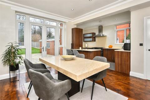 4 bedroom semi-detached house for sale, Montagu Crescent, Oakwood, Leeds