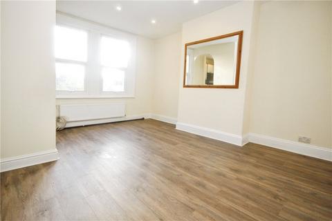 2 bedroom apartment to rent, Mitcham Park, Mitcham, CR4